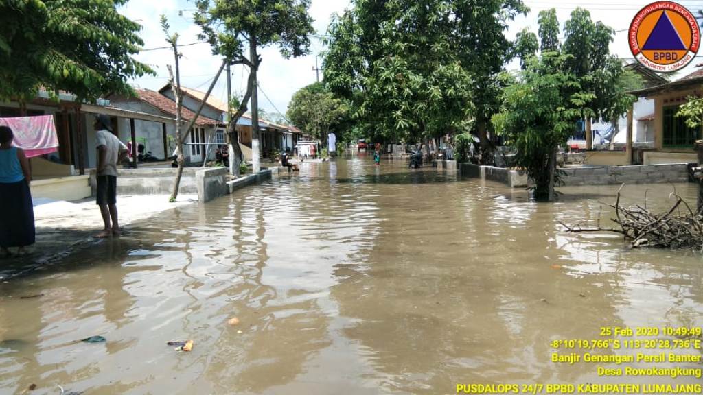 197 KK Terendam Banjir Sungai Banter Rowokangkung Lumajang