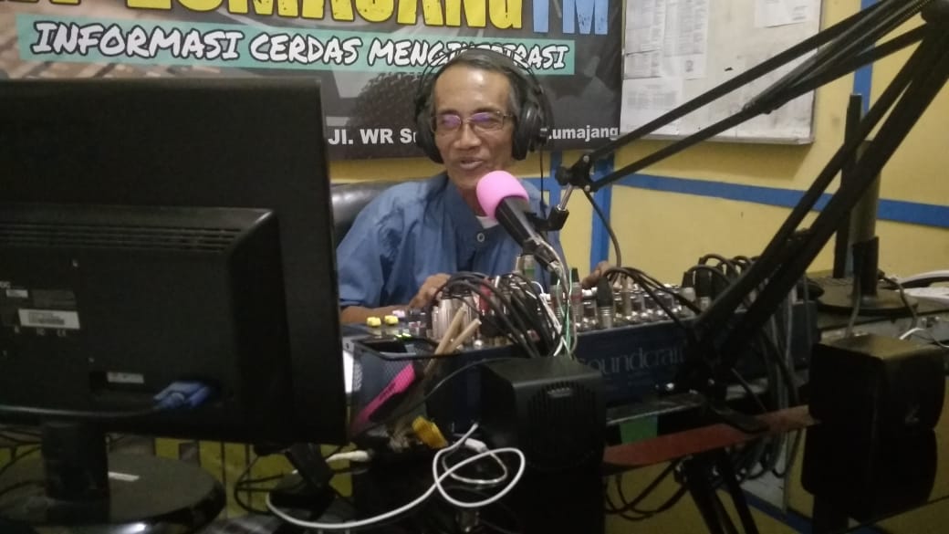 Cak Harsoyo, Penyiar Radio Legendaris Lumajang Sudah 40 Tahun Mengudara