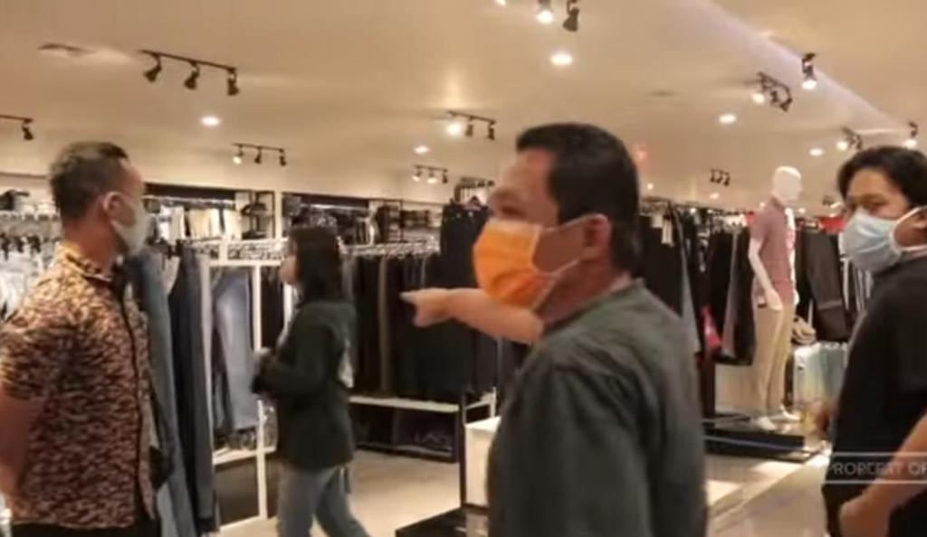 Cak Thoriq Bupati Lumajang Usir Pengunjung Mall Tak Pakai Masker