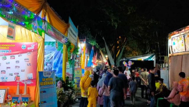 Expo Pendidikan Lumajang di KWT Hari ke-2 Aman Tak Hujan