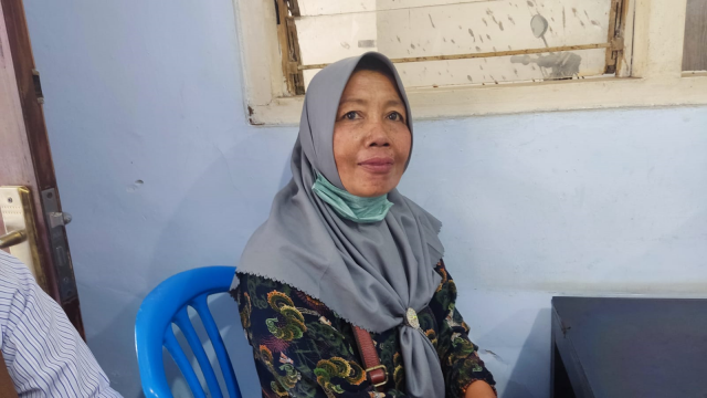 Istri Sah Kades Bodang - Padang Minta Keadilan ke Bupati Lumajang