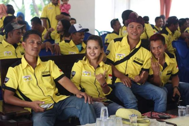Oktavia Sopir Cantik Dipercaya Ketuai Lumajang Sae Pick Up Community
