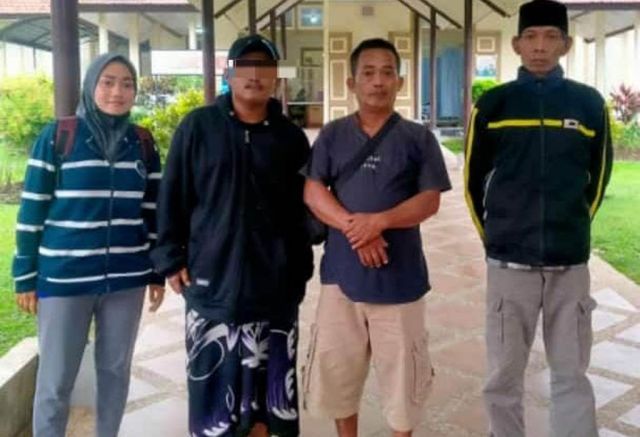 Viral Pemalakan di Wisata Padang Savana Lumajang, Ternyata Orang Gila