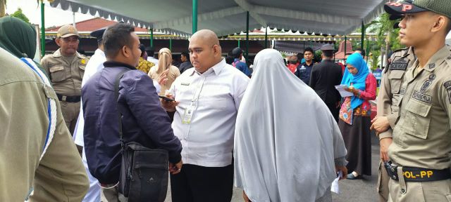Pelantikan 158 Kades Lumajang Diwarnai Pelarangan Wartawan Meliput