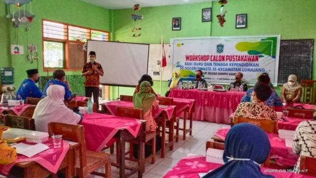 34 Guru Dididik Jadi Calon Pustakawan SD di Lumajang