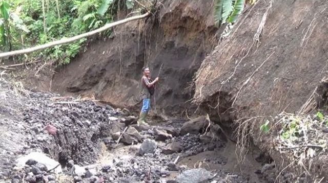 Longsor Lereng Gunung Lemongan, Bahayakan Dua Desa di Randuagung