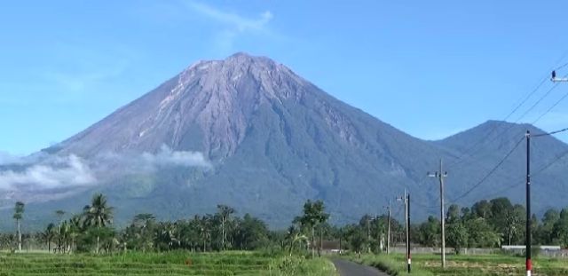 Gunung Semeru Erupsi Tadi Pagi, Status Level 3 