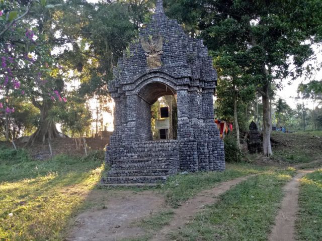Situs Selogending Peninggalan Desa Tertua di Lumajang